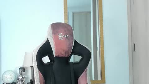 Snapshot of ken_mailik chatting on November 12, 11:25 pm ken_mailik online show from November 12, 11:25 pm