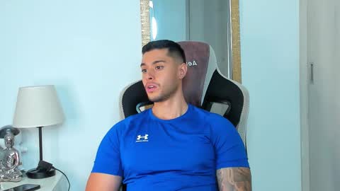 Snapshot of ken_mailik chatting on November 28, 8:11 pm ken_mailik online show from November 28, 8:11 pm