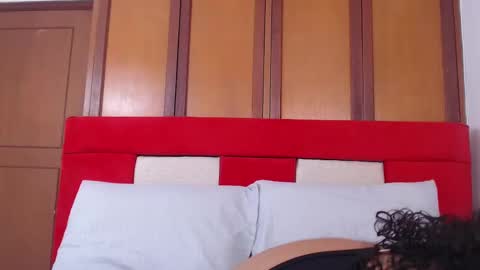 Kendall online show from December 4, 12:58 pm