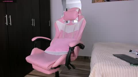 Aleja3 online show from April 15, 7:58 pm