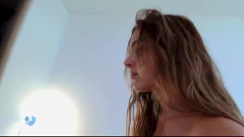 Snapshot of kendalltyler chatting on February 21, 6:26 pm kendall online show from February 21, 6:26 pm