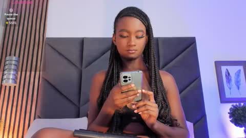 Snapshot of kendalross28 chatting on September 23, 1:58 pm Kendall online show from September 23, 1:58 pm