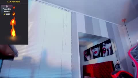 Snapshot of kender21_ chatting on February 19, 3:49 pm Kender online show from February 19, 3:49 pm