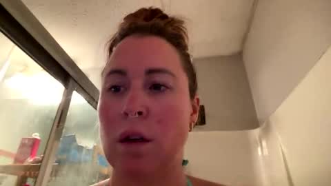 Snapshot of kendra34dd chatting on October 25, 12:40 am kendra34dd online show from October 25, 12:40 am