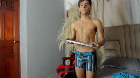 kendra and liam online show from October 10, 11:42 am