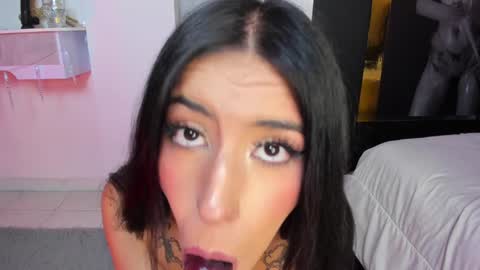 Kendra  online show from December 7, 2:57 pm