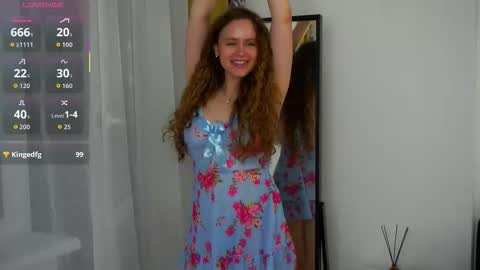 Kira online show from October 4, 6:28 pm