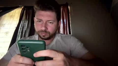 kenerkener online show from December 8, 2:30 pm