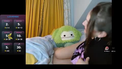 Snapshot of kennyyyxxxx chatting on October 25, 3:36 am KennyxXx online show from October 25, 3:36 am