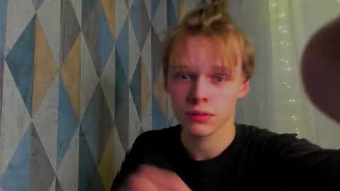 Snapshot of kenordi chatting on February 18, 11:01 pm kenordi online show from February 18, 11:01 pm