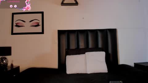 KENTHA  online show from November 27, 10:39 am