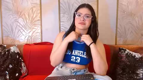 Snapshot of keny_williams chatting on February 24, 3:04 am Keny online show from February 24, 3:04 am