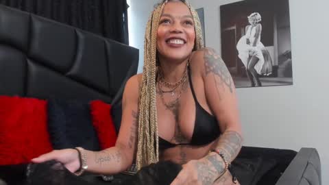 Snapshot of kenya_carper chatting on January 30, 9:14 pm Kenya online show from January 30, 9:14 pm