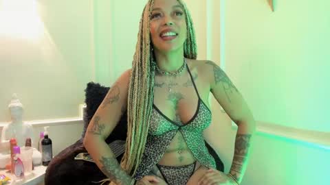 Snapshot of kenya_carper chatting on February 7, 6:24 pm Kenya online show from February 7, 6:24 pm