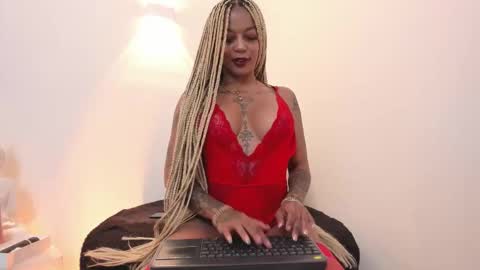 Snapshot of kenya_carper chatting on September 28, 12:21 pm Kenya online show from September 28, 12:21 pm