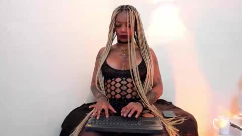 Snapshot of kenya_carper chatting on October 7, 12:13 pm Kenya online show from October 7, 12:13 pm