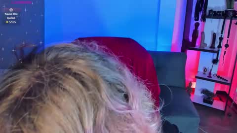 Kenzie online show from January 14, 4:40 am