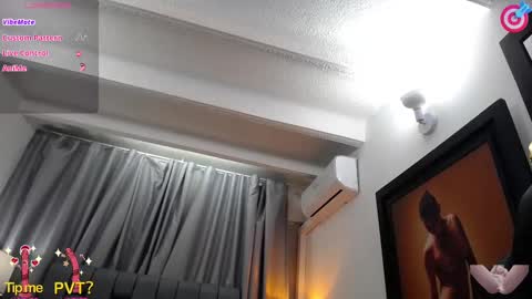 Snapshot of keranimaralaa33409304290 chatting on February 11, 2:02 pm Kerani online show from February 11, 2:02 pm