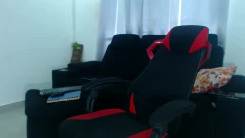 dany wolf002 online show from January 17, 9:17 pm