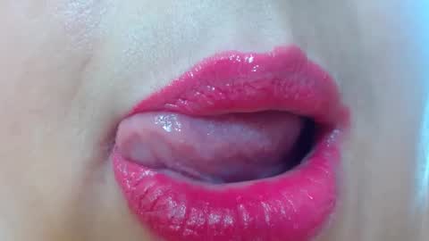 K E R L Y online show from January 10, 12:27 am