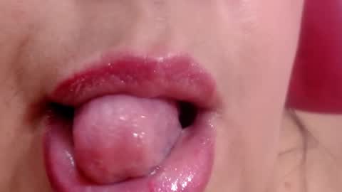 K E R L Y online show from January 12, 9:29 pm