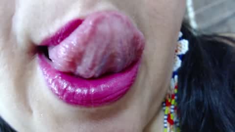 K E R L Y online show from January 18, 6:21 pm