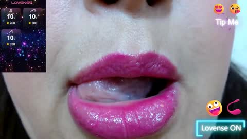 K E R L Y online show from January 24, 6:14 pm