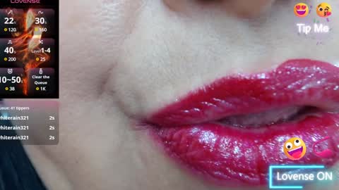 K E R L Y online show from January 25, 7:18 pm