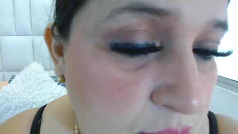 K E R L Y online show from December 4, 12:36 pm