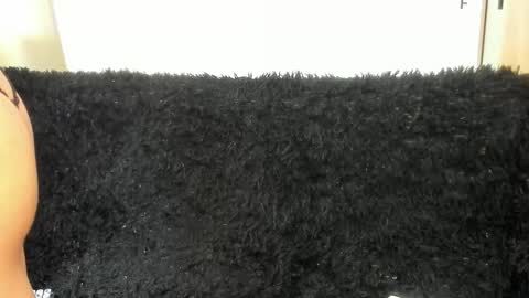 Snapshot of kerly_monroe chatting on November 10, 1:32 pm Kerly online show from November 10, 1:32 pm