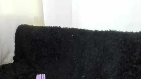 Snapshot of kerly_monroe chatting on November 21, 7:34 pm Kerly online show from November 21, 7:34 pm