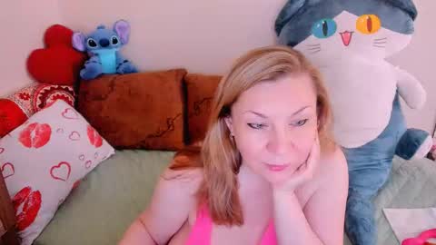 Snapshot of kerryblarex chatting on October 10, 12:15 pm Kerry online show from October 10, 12:15 pm