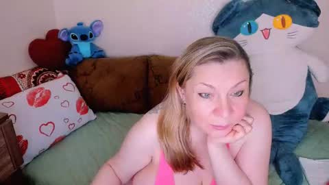 Snapshot of kerryblarex chatting on November 4, 4:28 pm Kerry online show from November 4, 4:28 pm