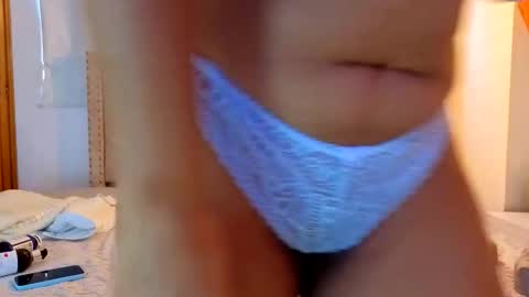 Kery Hillson online show from March 30, 1:01 pm