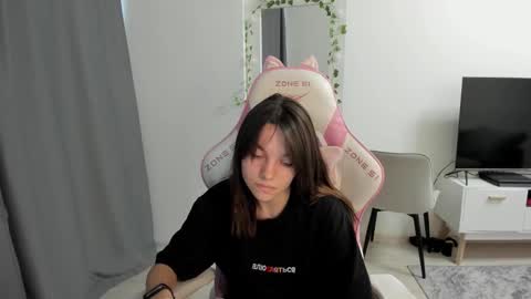 Snapshot of kesh_mne chatting on November 26, 9:54 am kesh_mne online show from November 26, 9:54 am