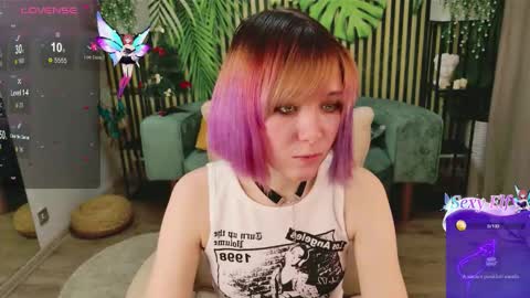 kettiejones online show from January 12, 5:07 pm