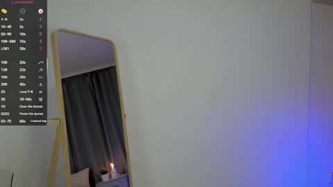 Snapshot of kettybelly chatting on October 2, 10:22 am kettyIm a simple girl who likes gifts Lovense is activeThere are legends that in this room all your wish can come true online show from October 2, 10:22 am