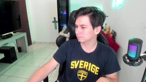 Snapshot of kevin873s chatting on January 22, 12:06 am Kevin online show from January 22, 12:06 am