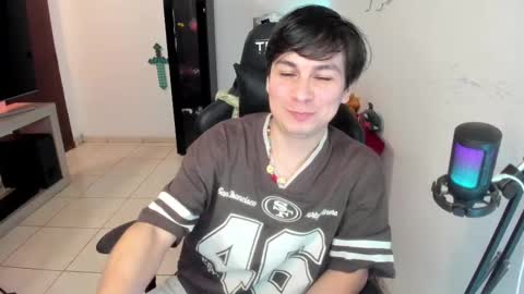 Snapshot of kevin873s chatting on February 15, 12:04 am Kevin online show from February 15, 12:04 am