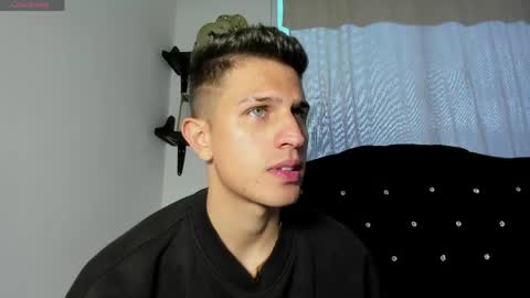 Kevin Ahs online show from April 19, 11:07 pm