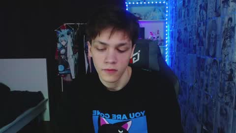 Snapshot of kevin_joestar chatting on February 25, 3:31 am Kevin online show from February 25, 3:31 am