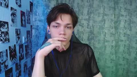 Snapshot of kevin_joestar chatting on November 6, 4:46 am Kevin online show from November 6, 4:46 am