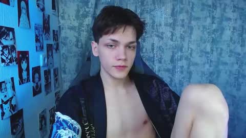 Snapshot of kevin_joestar chatting on November 28, 4:48 am Kevin online show from November 28, 4:48 am