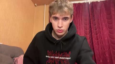 Snapshot of kevin_martin8 chatting on October 28, 9:17 pm Kevin Martin online show from October 28, 9:17 pm