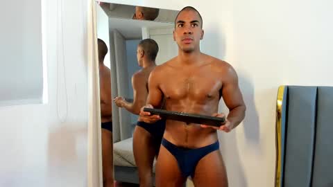 sebastian online show from September 19, 9:59 pm