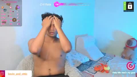 kevin and ottis online show from January 5, 1:13 am