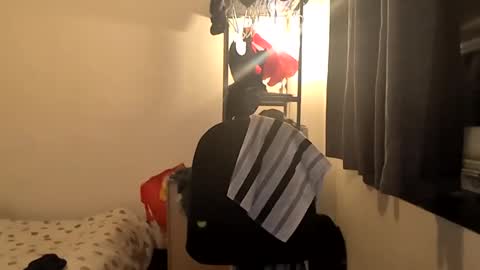 kevmtl8pc online show from February 1, 1:59 am