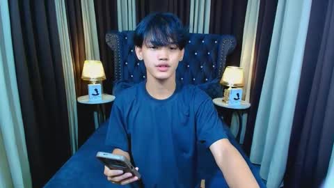 kevs_corpuz online show from January 11, 11:15 am