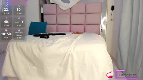 keyla online show from September 27, 4:45 pm