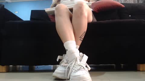 Snapshot of keylie_saenz28 chatting on January 17, 10:23 pm online show from January 17, 10:23 pm